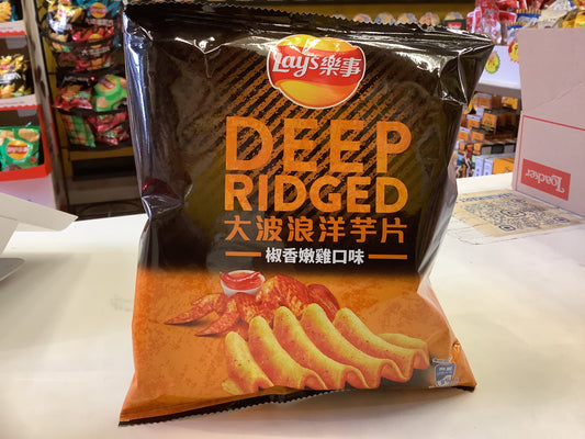 Lay's Potato Chips（Pepper&Artificial Fried Chicken Flavor）